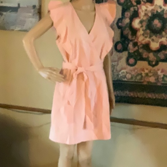 NWT SHOEDAZZLE PEACH RUFFLED WRAP DRESS WITH TIE BELT XL - Picture 3 of 6